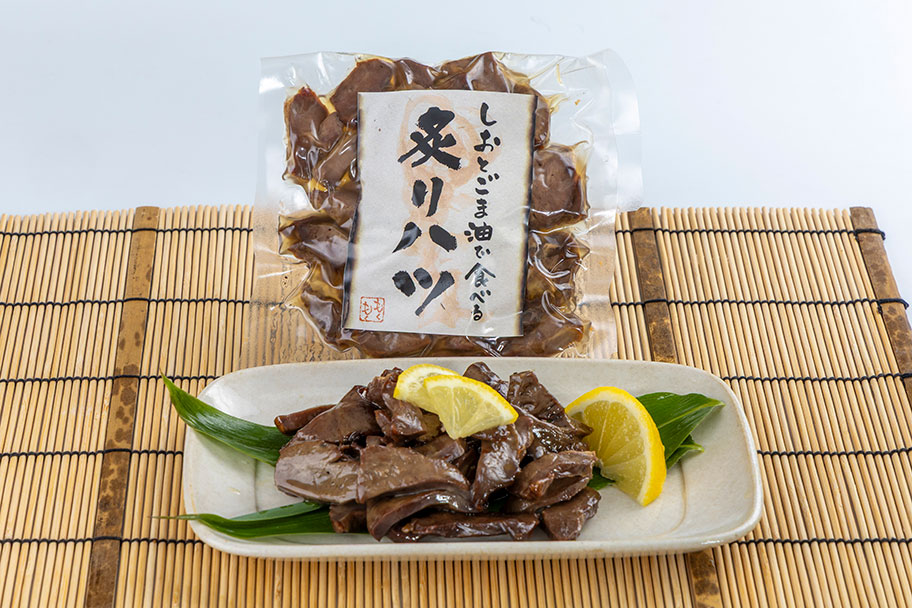 しおとごま油で食べる「炙りハツ」スライス