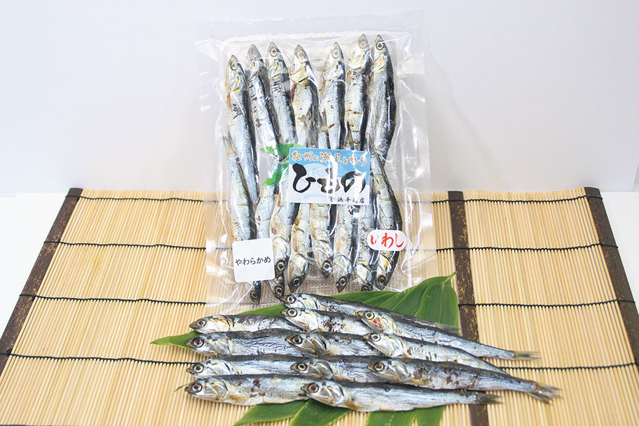 カタクチイワシ 丸干し