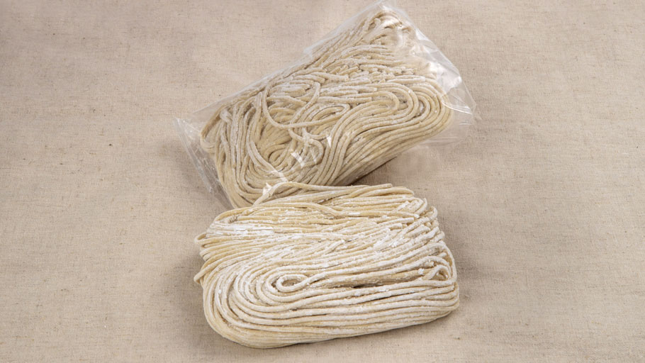 つるつるもっちり「もち麦生麺」【1人前】