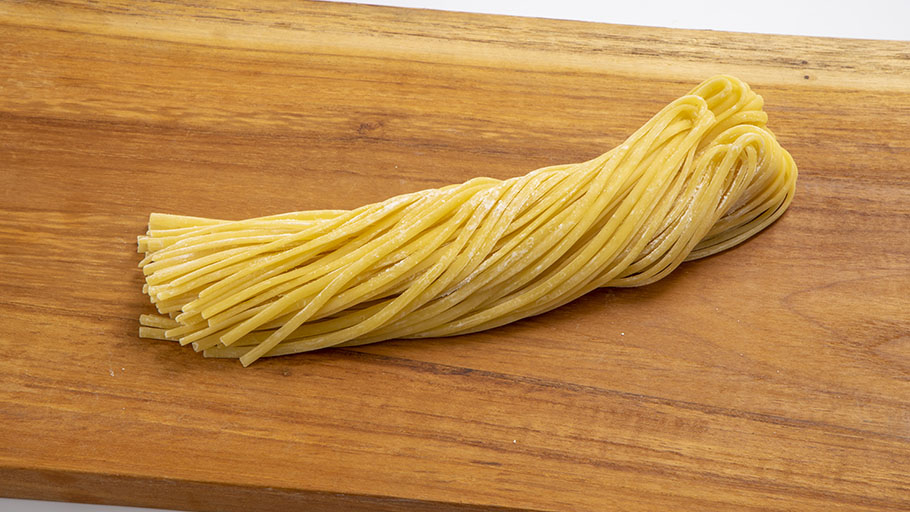 モクモクオリジナル生パスタ(リングイネ)